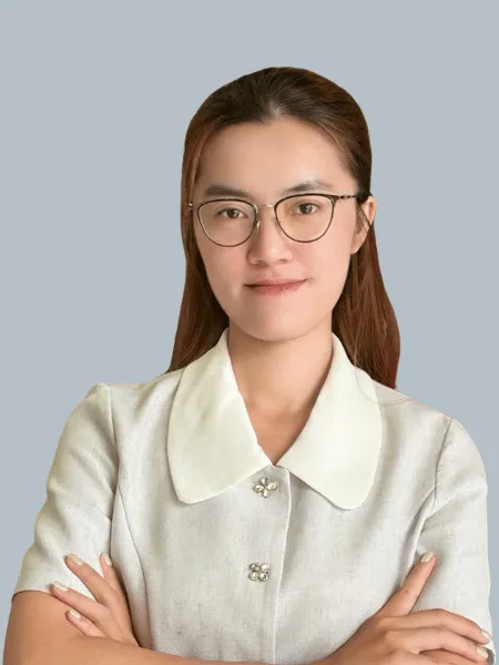 Thạc sĩ, Luật sư Nguyễn Hoàng Hoà Tú